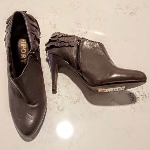 Report Taupe Leather Ruffled Side Zip Ankle Boots - Picture 2 of 5